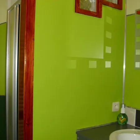 Monsieur Nips Apartamento Érezée